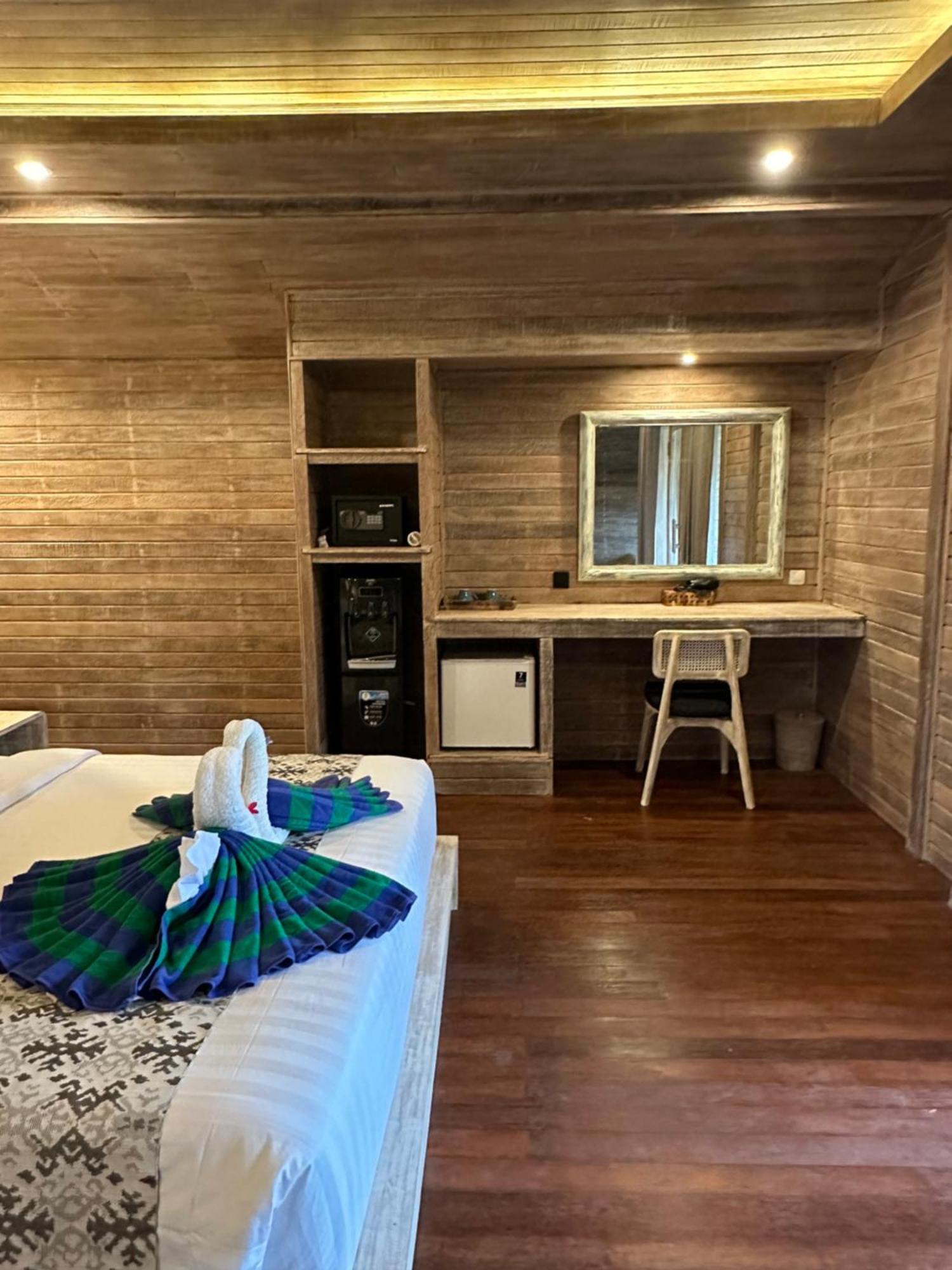 The Niti Hut'S Lembongan Hotel Nusa Lembongan Eksteriør billede